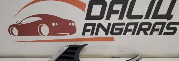 Under headlight/headlamp trim