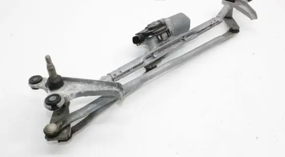 Land Rover Discovery Sport Front wiper linkage and motor FK7217500BA