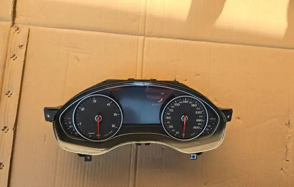 Audi A6 S6 C7 4G Speedometer (instrument cluster) 4G8920934R