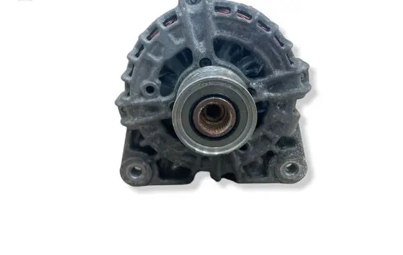 Nissan Qashqai Generator/alternator 231004BE0B