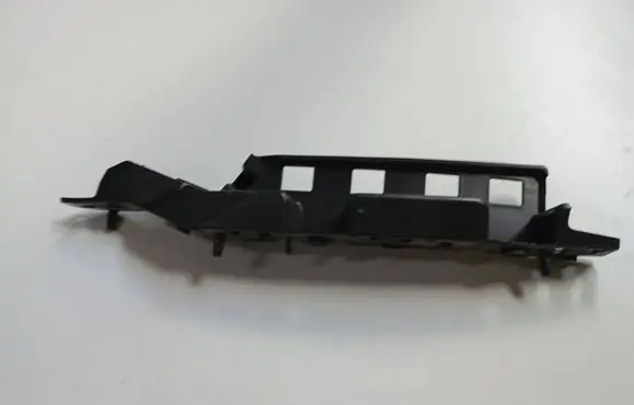 Citroen DS7 Crossback Fender mounting bracket 9816814980 G501 27070
