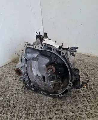 Peugeot 308 Manual 6 speed gearbox 9805625610