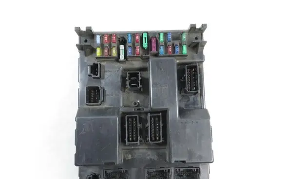 Peugeot 307 Central body control module 9651196980A 9651197680A