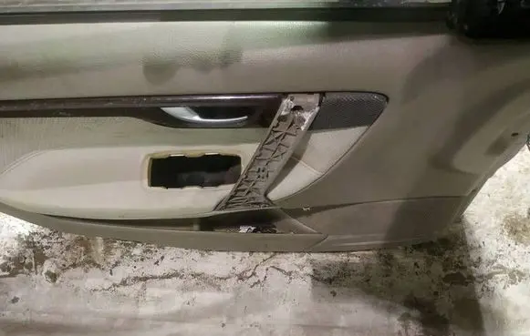 Volvo S60 Front door card panel trim 
