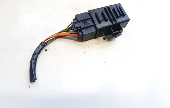 Seat Ibiza IV (6J,6P) Other relay 6r0959772