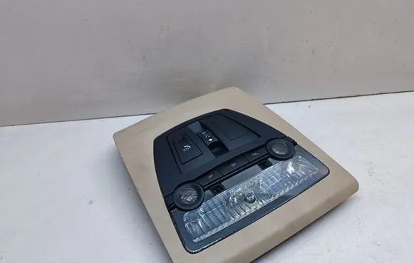 BMW 5 F10 F11 Front seat light 827508 142902073