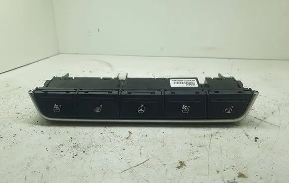 KIA Sorento Seat heating switch U04K 93300C5040WK 50416