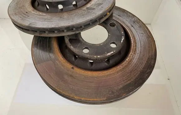 Audi A6 S6 C5 4B Front brake disc