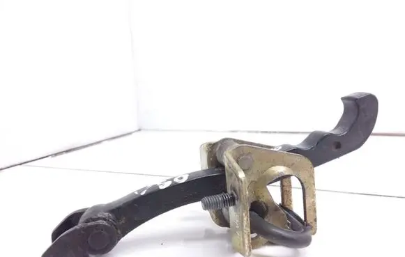 Volvo V50 Front door check strap stopper