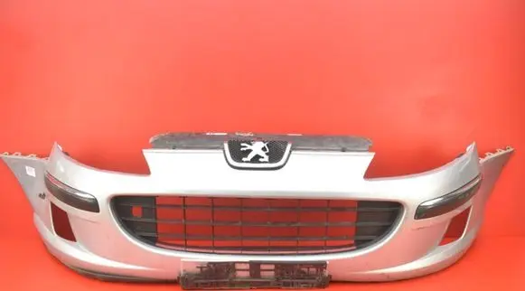 Peugeot 407 Front bumper