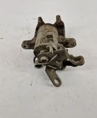 Volkswagen Golf Plus Rear brake caliper 