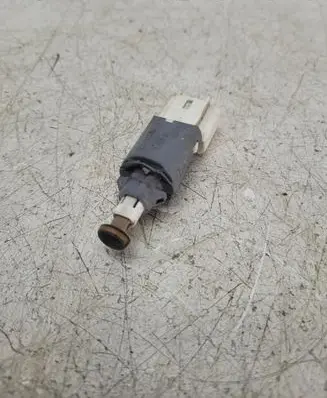 Clutch pedal sensor