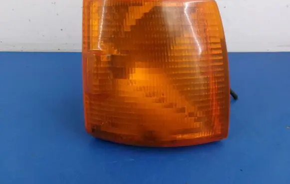 Volkswagen Transporter - Caravelle T4 Front indicator light 