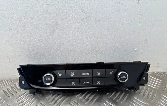 Opel Insignia B Climate control unit 39177121 544930977 7370200000000X