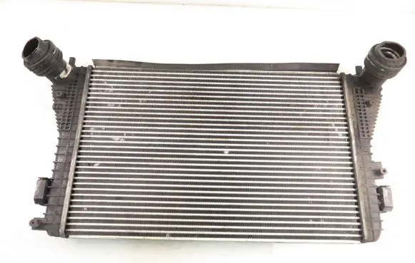 Volkswagen Touran I Intercooler radiator 