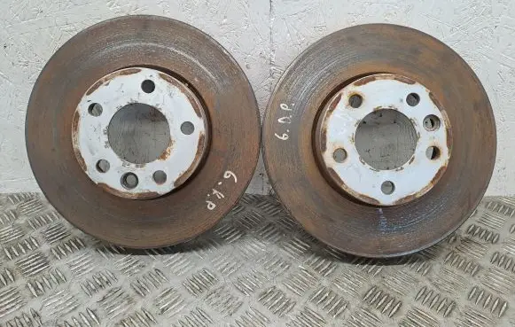 Volkswagen Transporter - Caravelle T5 Front brake disc