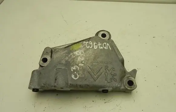 Citroen C3 Engine mounting bracket 9680686080 VD7962