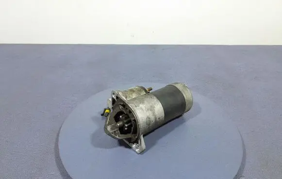 Opel Insignia A Starter motor S5136