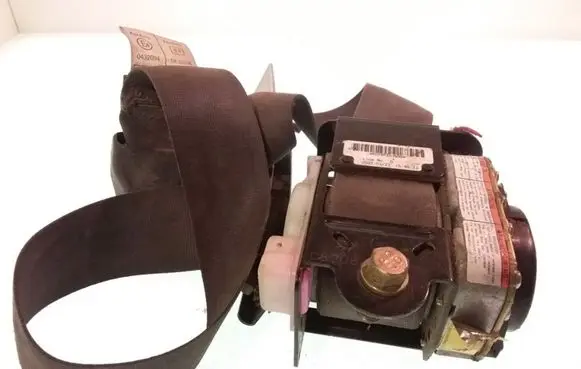 Mazda MPV Front seatbelt C8003