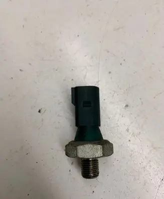 Audi A8 S8 D4 4H Oil pressure sensor 03C919081