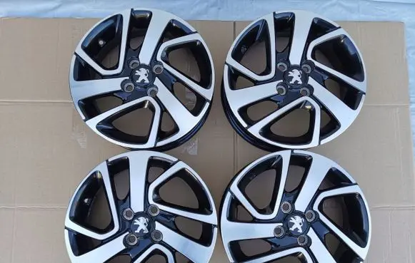 Citroen C1 R15 alloy rim B000908277