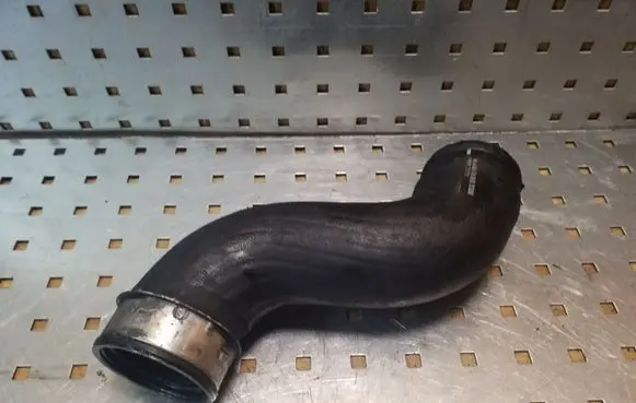 Mercedes-Benz Vito Viano W639 Intercooler hose/pipe A6395280982