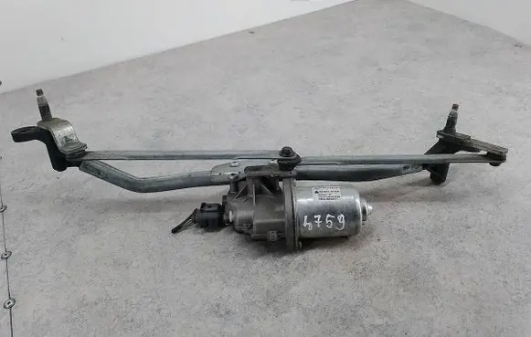 Skoda Fabia Mk2 (5J) Front wiper linkage 5J1955113B