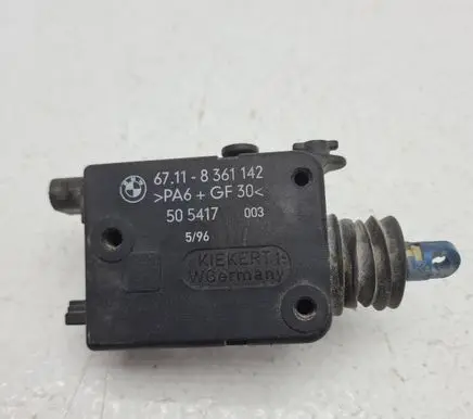 BMW 3 E36 Central locking motor 67118361142 505417