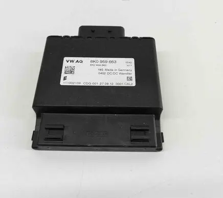 Audi Q5 SQ5 Voltage converter/converter module 8K0959663