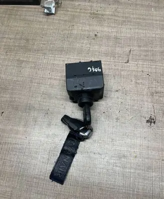 Mercedes-Benz CLK A209 C209 Ignition lock 2095451708 33002415