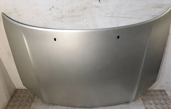 Toyota Avensis T250 Engine bonnet/hood 5330105030 5334105031