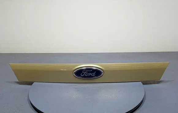 Ford Mondeo MK IV Number plate light