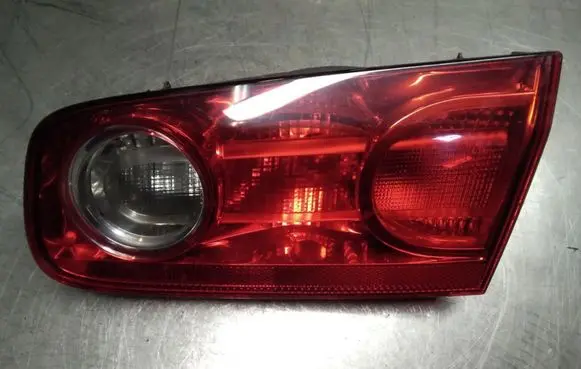 Renault Laguna II Tailgate rear/tail lights B74PH2REN
