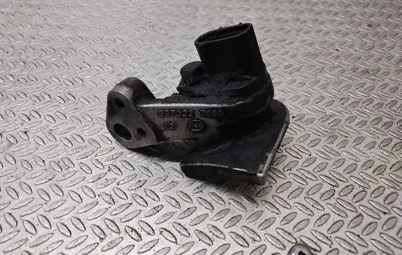 Opel Meriva A Camshaft position sensor 8973227680