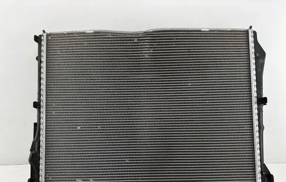 Mercedes-Benz EQC Coolant radiator A0995008800