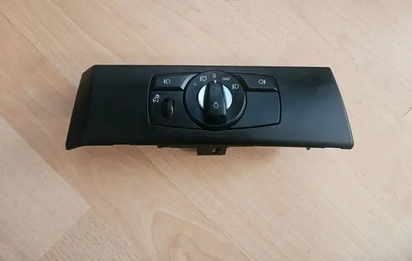 BMW 5 E60 E61 Light switch 6988565 33295201