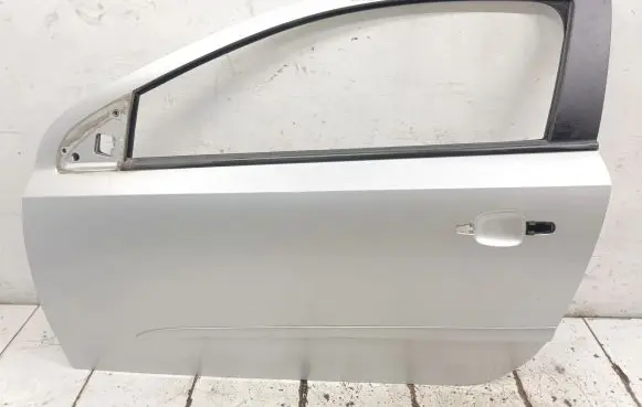 Door (2 Door Coupe)