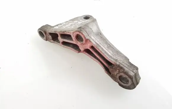 Fuel pump bracket
