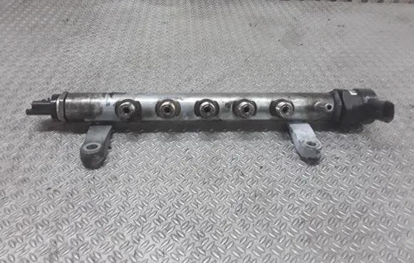 Peugeot 4007 Fuel main line pipe 96569177280
