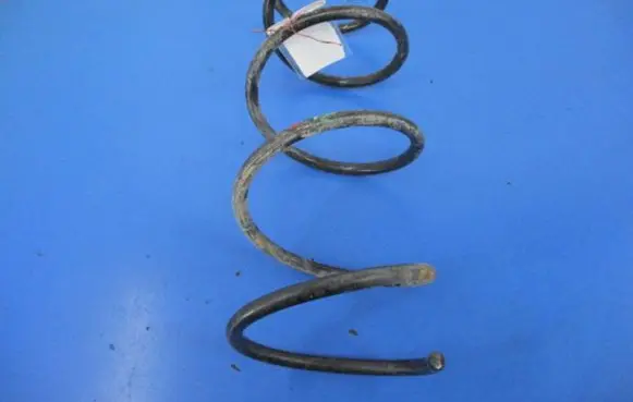 Renault Clio III Front coil spring