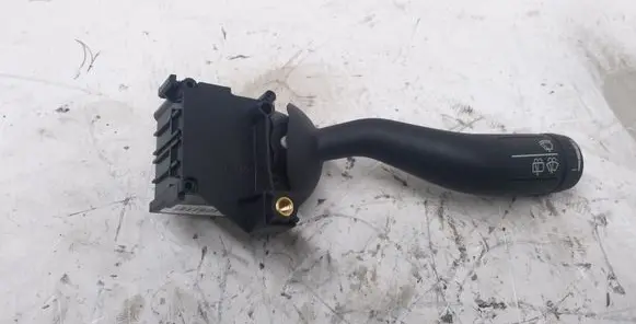 Volkswagen Touareg I Wiper control stalk 7L6953503