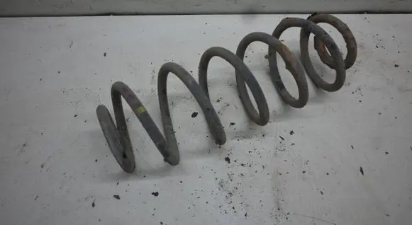 Citroen C4 I Rear coil spring 