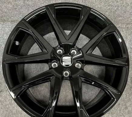 R19 alloy rim