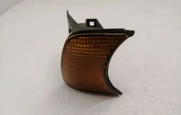 BMW 5 E34 Front indicator light 155244