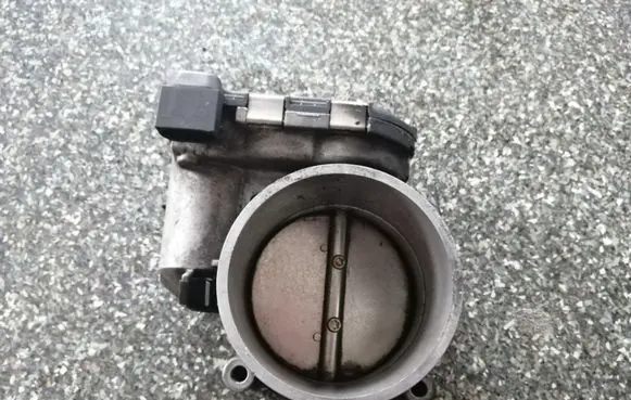 Porsche Cayenne (9PA) Throttle valve 0280750114