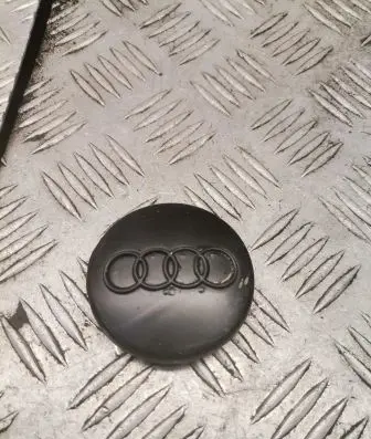 Audi A6 S6 C6 4F Original wheel cap 4b0601170