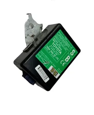 Toyota Land Cruiser (J150) Door control unit/module 8974060072 61B704000