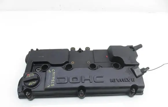 Chrysler PT Cruiser Rocker cam cover 04777473AD