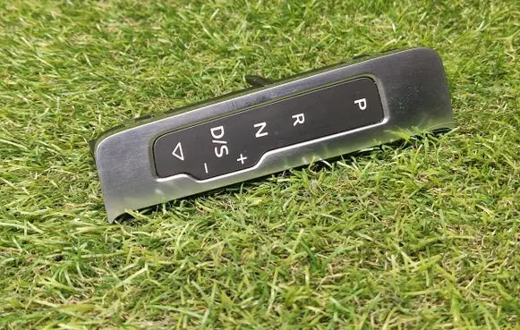 Audi A3 S3 8V Gear shift selector indicator 8V1713463A