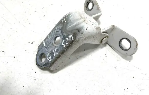 Hyundai i40 Rear door lower hinge